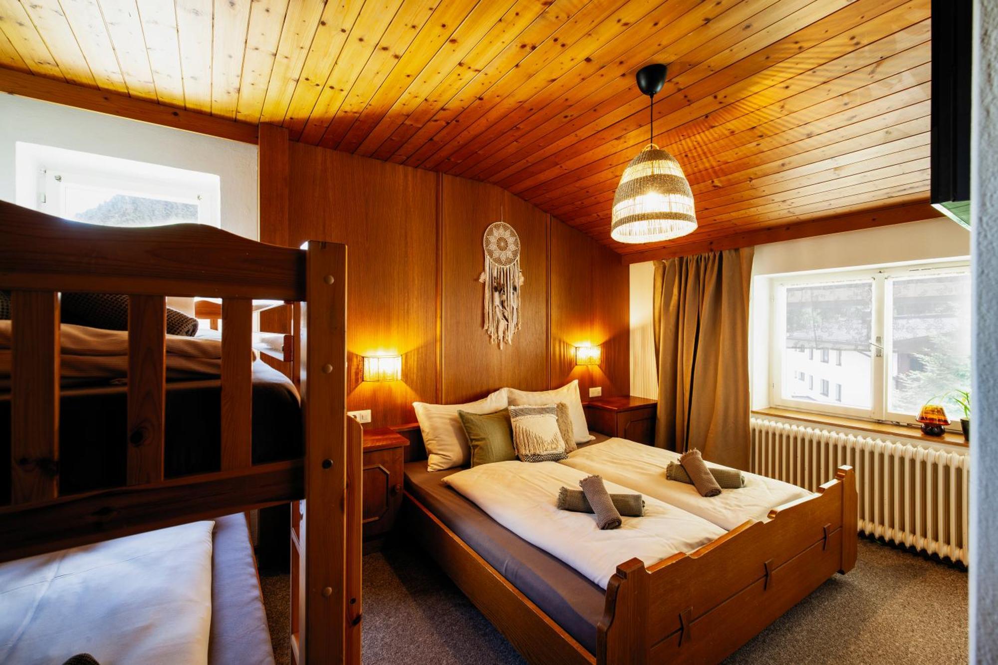 Pinetree Lodge ไมย์อาโฮเฟิน ภายนอก รูปภาพ