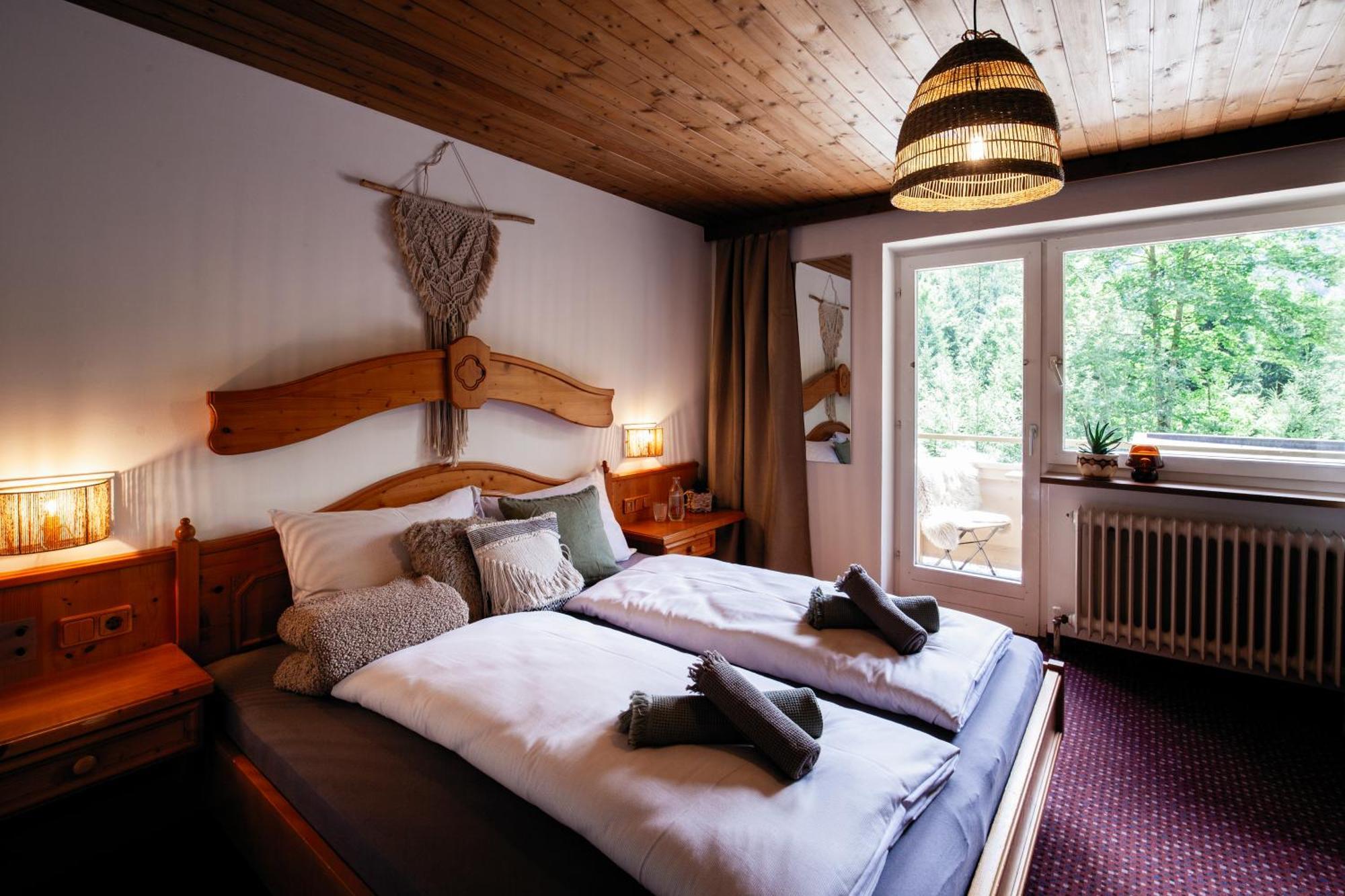 Pinetree Lodge ไมย์อาโฮเฟิน ภายนอก รูปภาพ