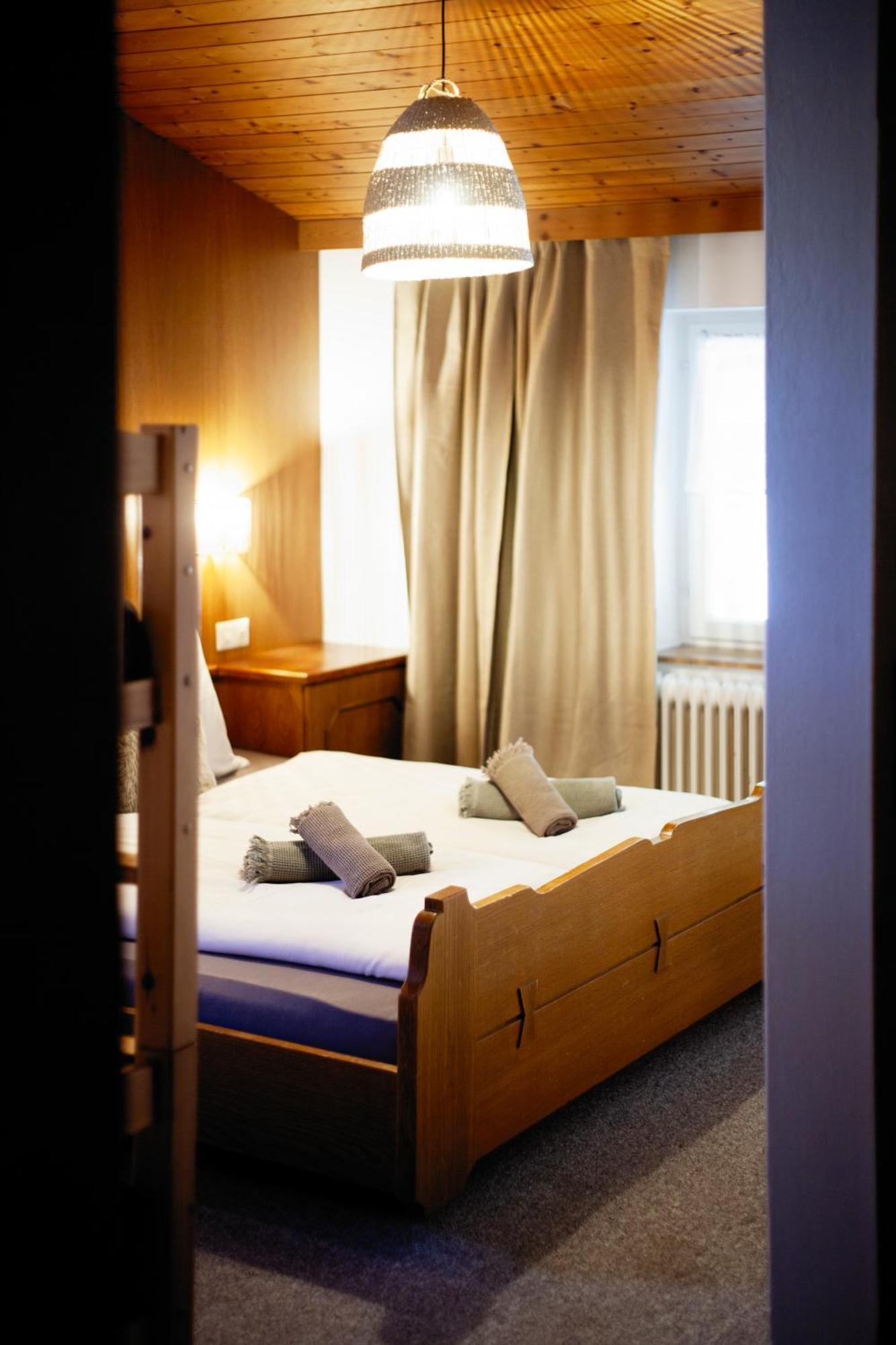 Pinetree Lodge ไมย์อาโฮเฟิน ภายนอก รูปภาพ