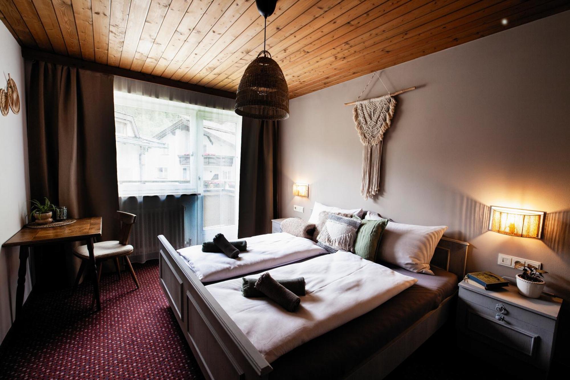 Pinetree Lodge ไมย์อาโฮเฟิน ภายนอก รูปภาพ
